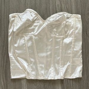 WHITE CORSET